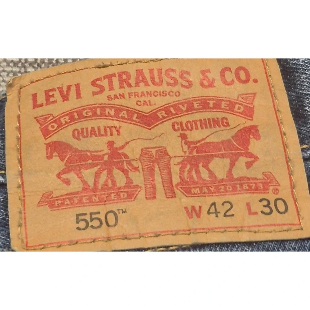 Levi's 550 men's denim blue jeans 42x30 Cotton medium wash classic western ranch